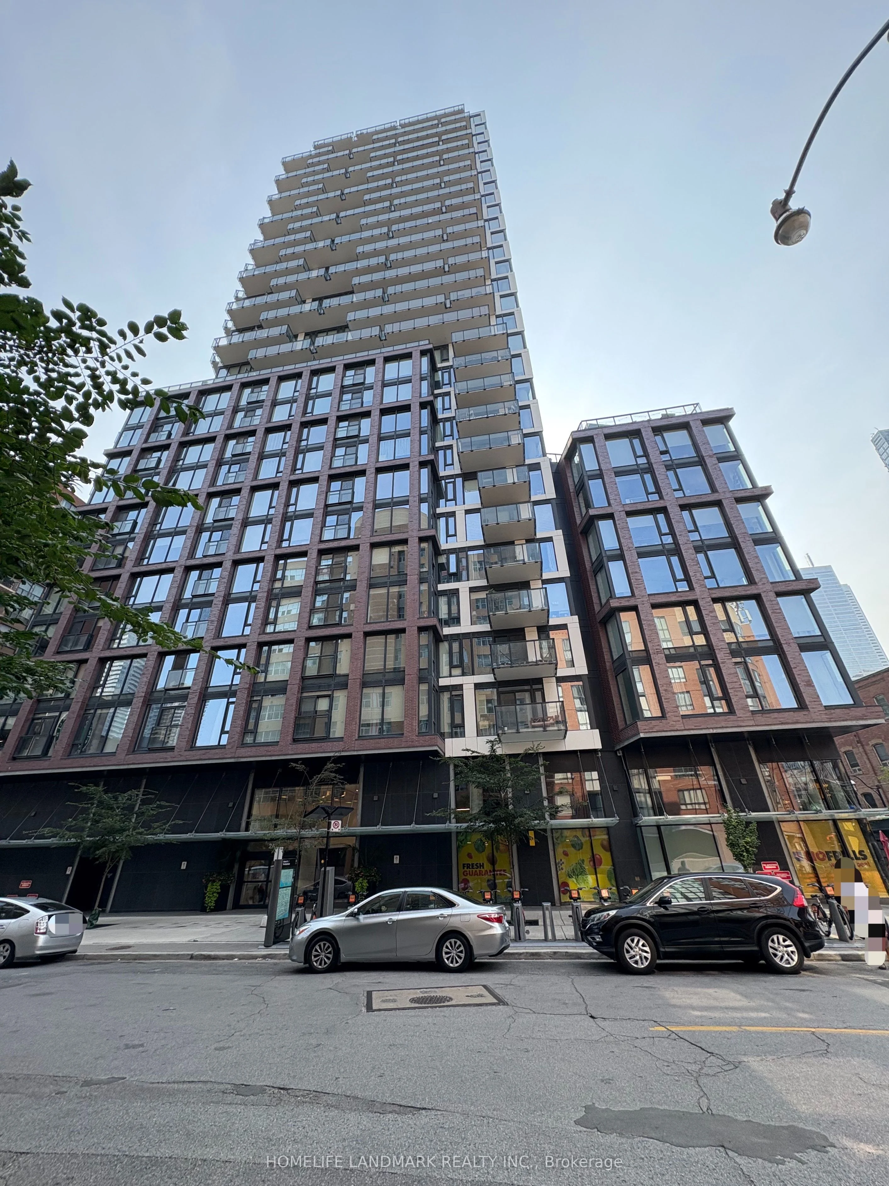 2A Church Street 807, Toronto C08, ON M5E 0E1