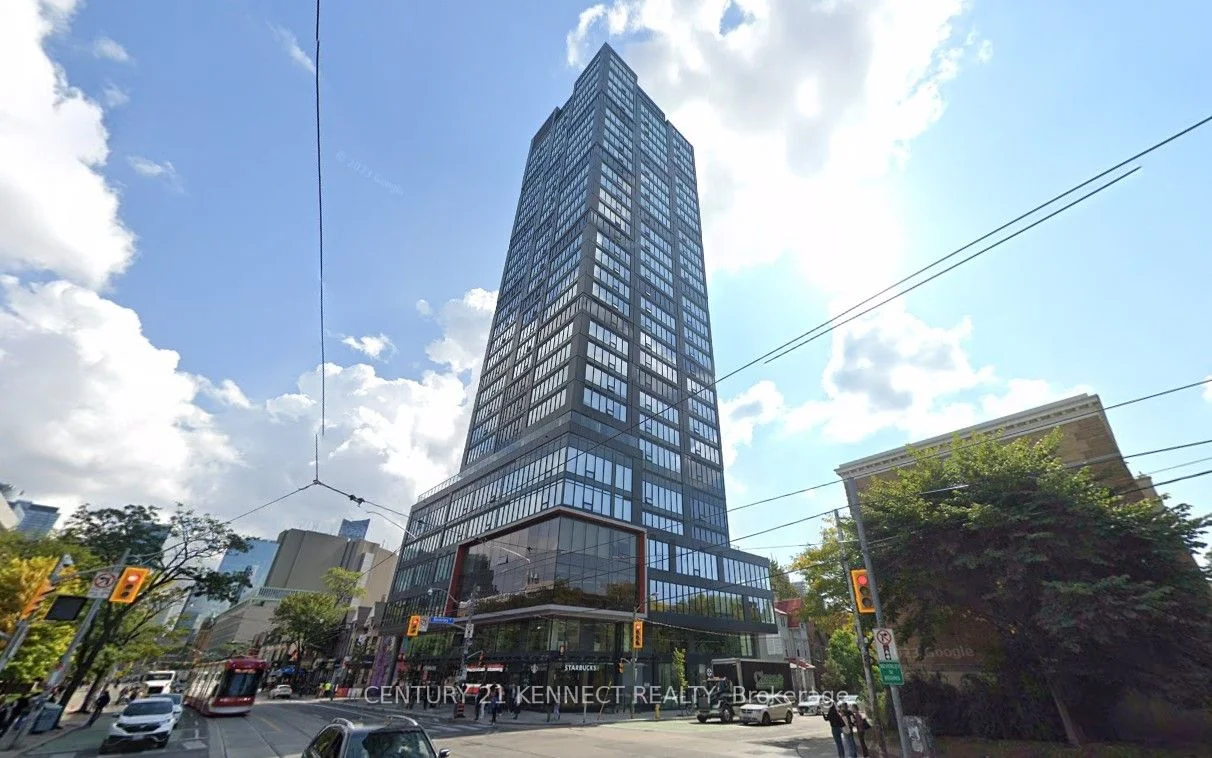 203 College Street 1602, Toronto C01, ON M5T 1P9
