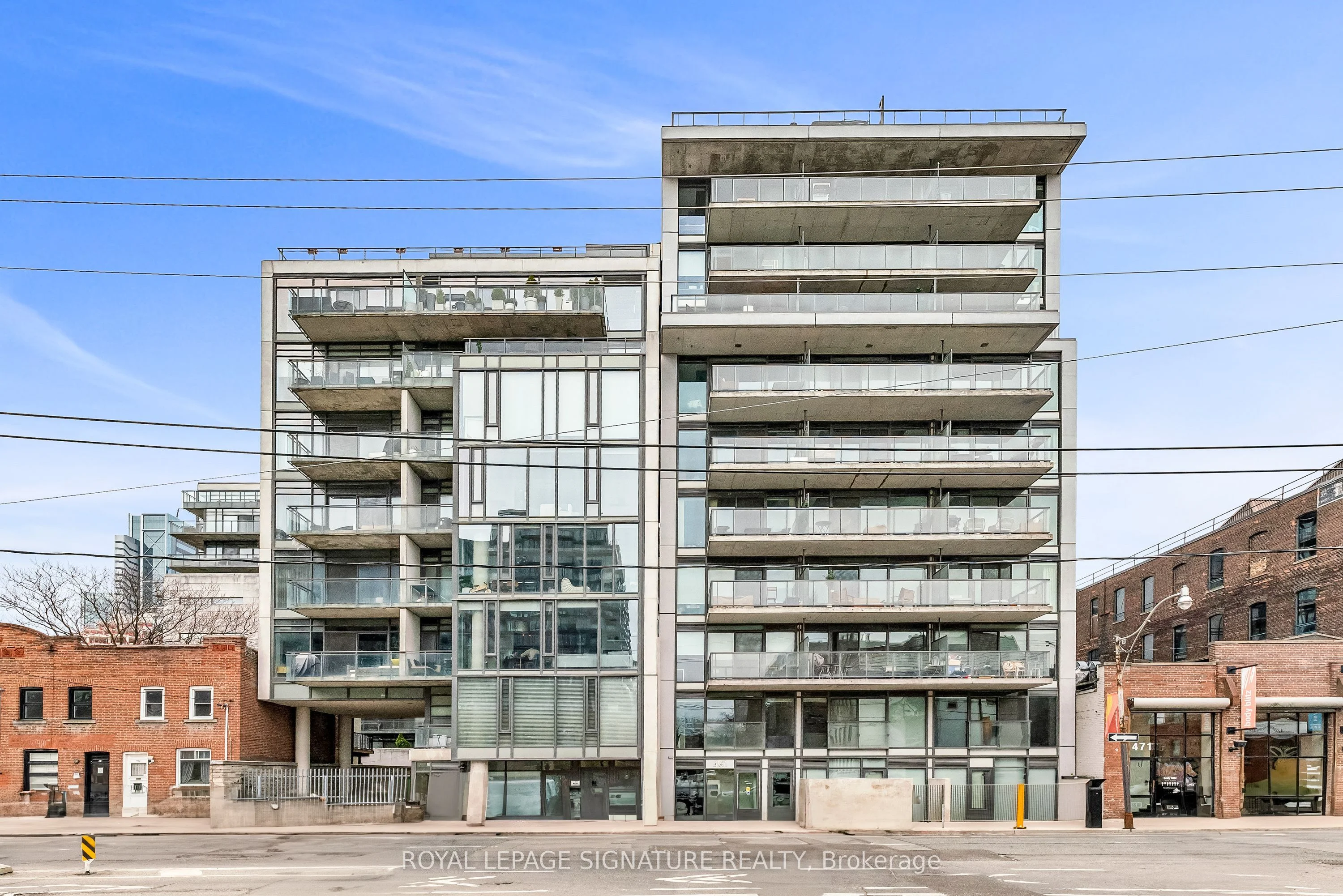 Condo Apartment in Toronto