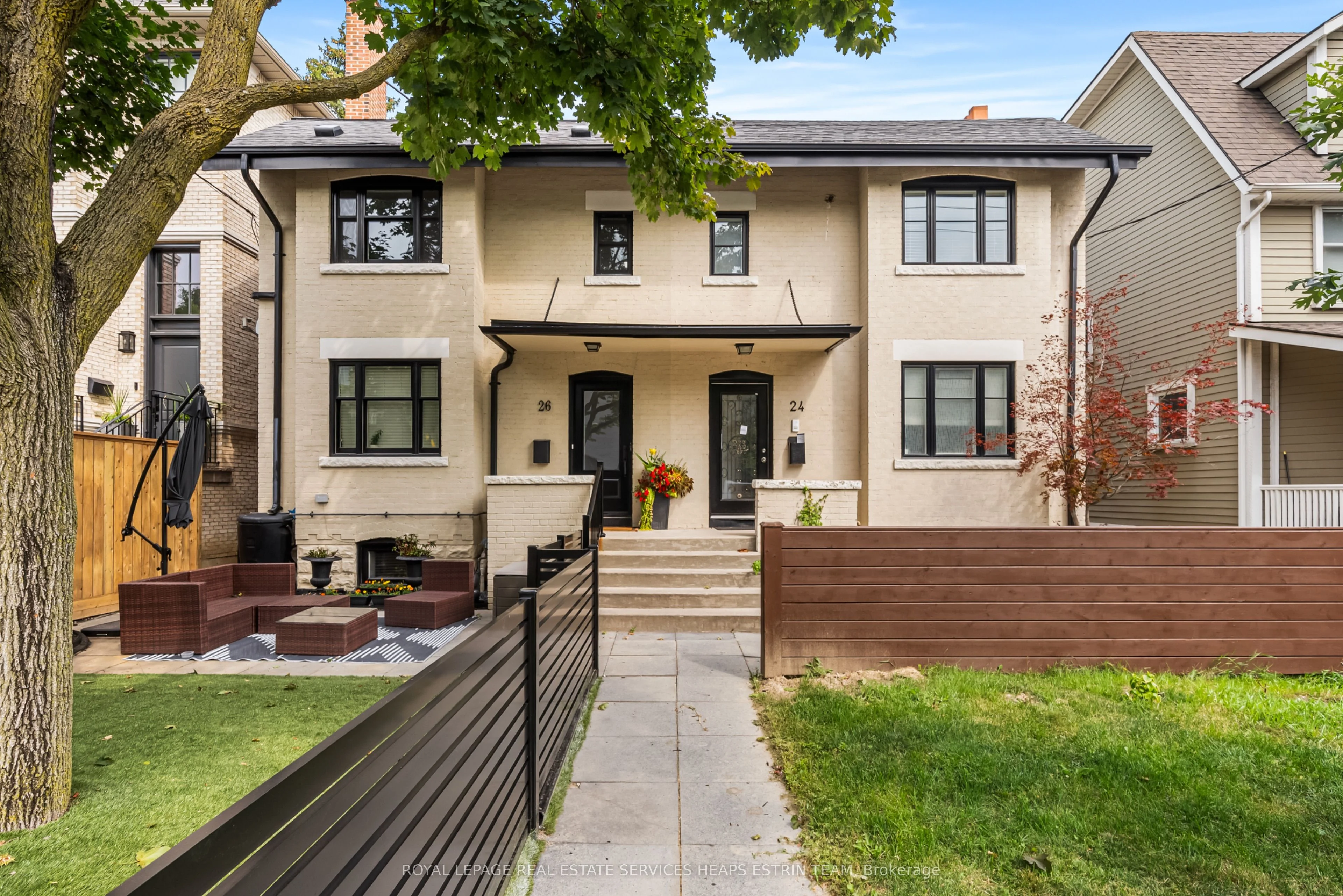 26 Duggan Avenue Lower, Toronto C02, ON M4V 1Y2