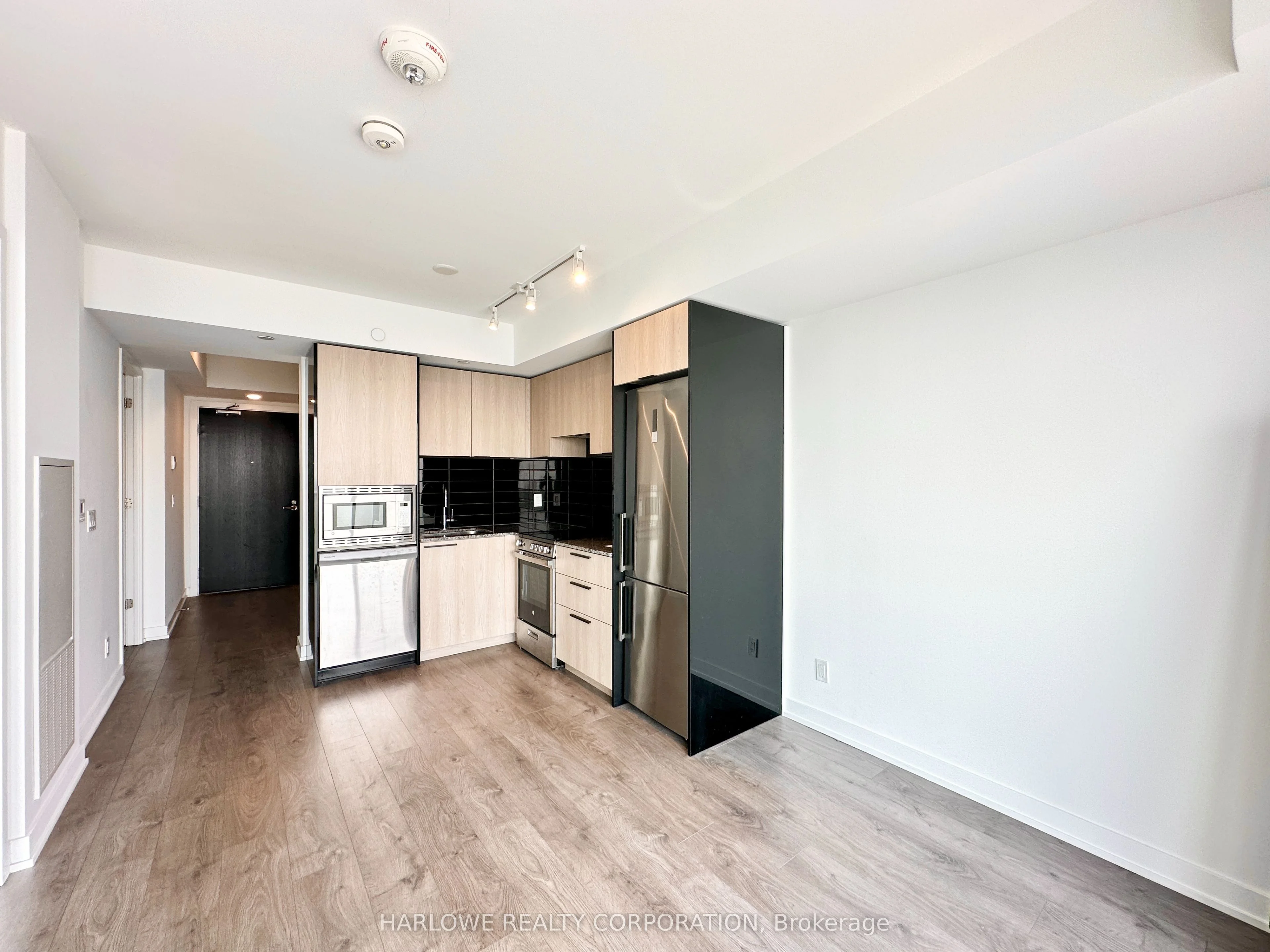 501 Yonge Street 4208, Toronto C08, On M4y 1y4