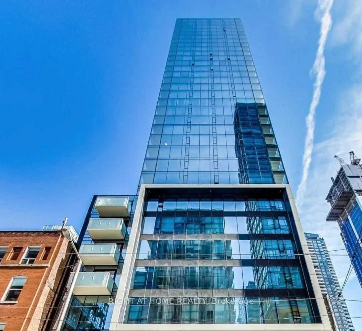 11 Charlotte Street 2701, Toronto C01, On M5v 2h5
