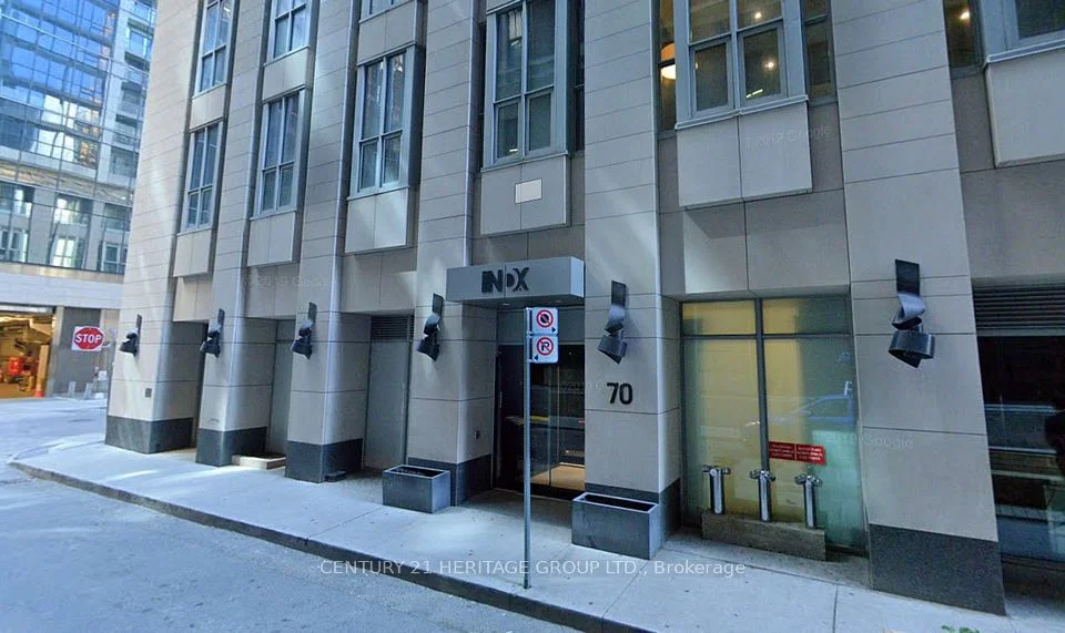 70 Temperance Street 705, Toronto C01, ON M5H 4E8