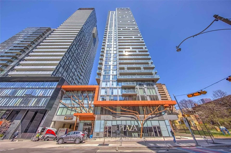 50 Wellesley Street E 3307, Toronto C08, ON M4Y 1G2