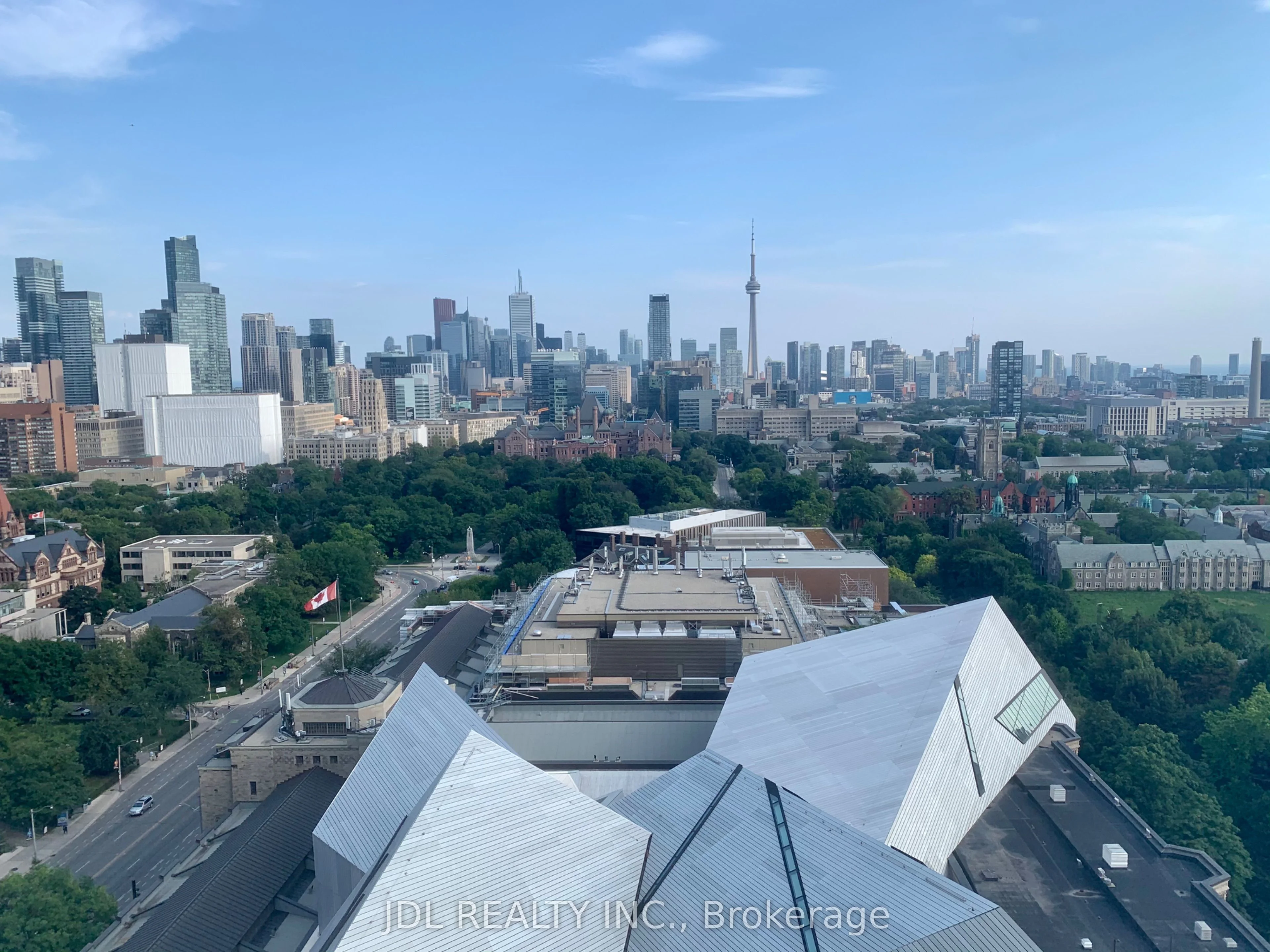 200 Bloor Street W 2204, Toronto C02, On M5s 1t8