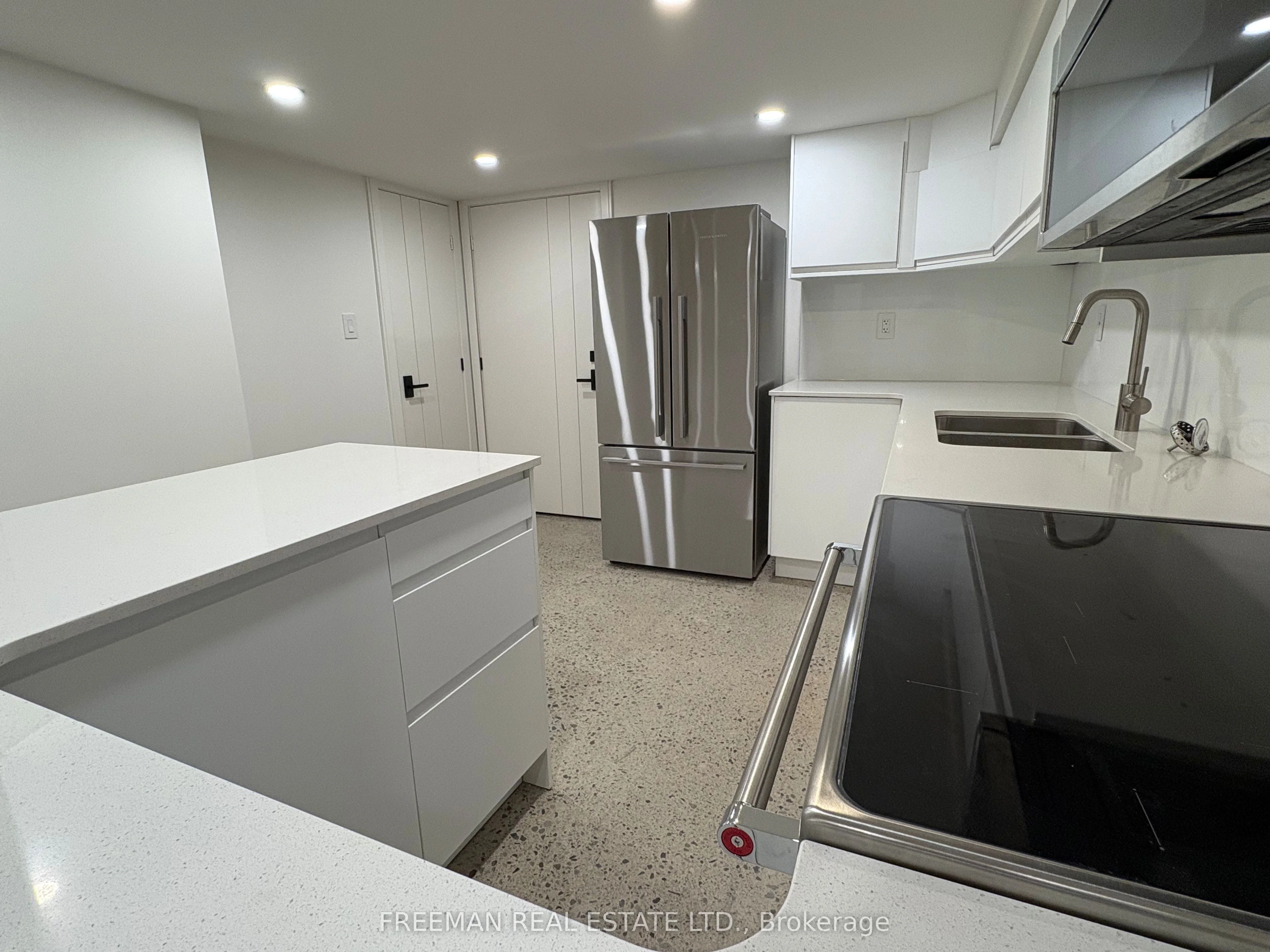 534 Clinton Street Basement Unit, Toronto C02, ON M6G 2Z6