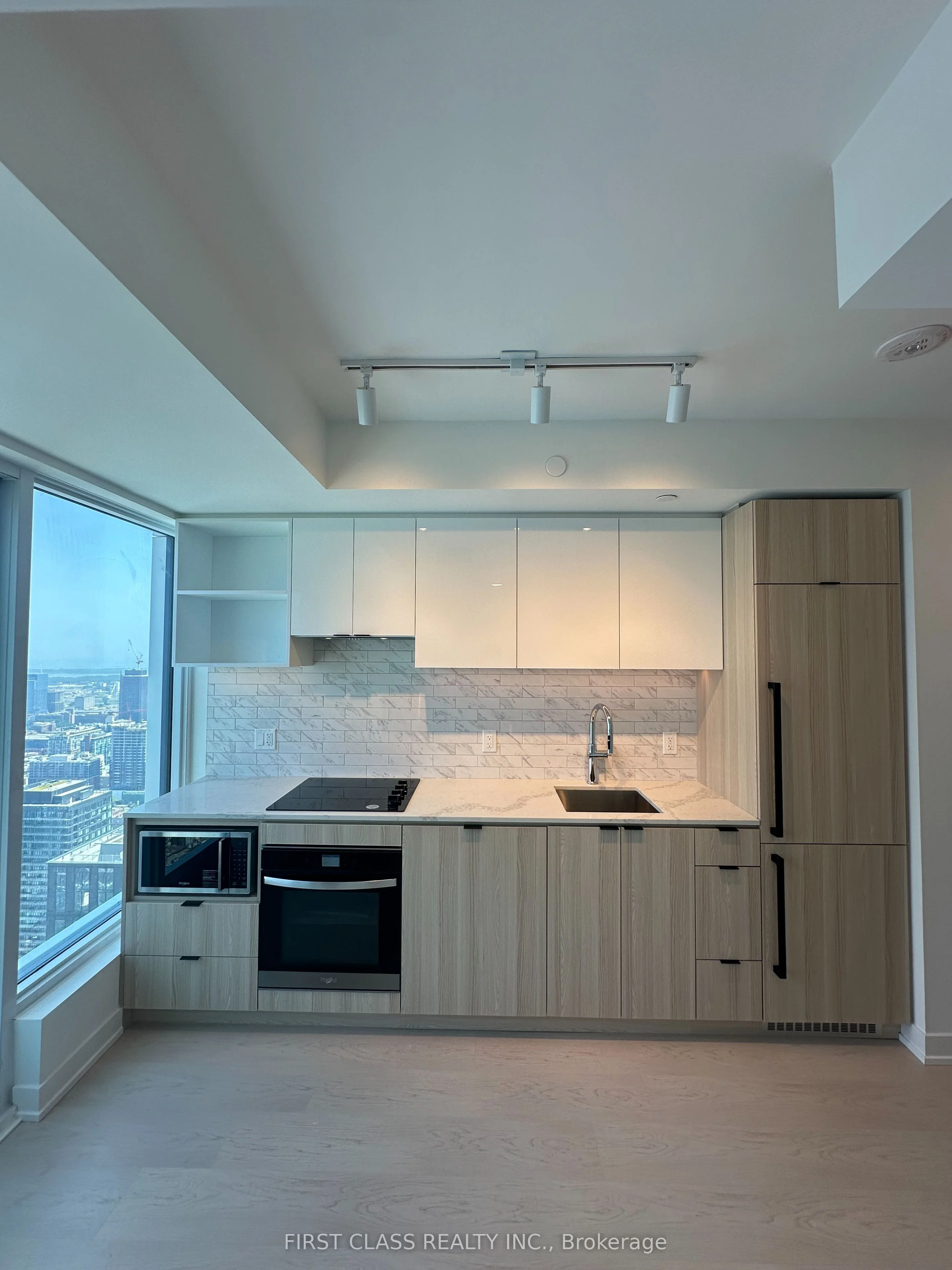 252 Church Street LPH07, Toronto C08, ON M5B 0E6