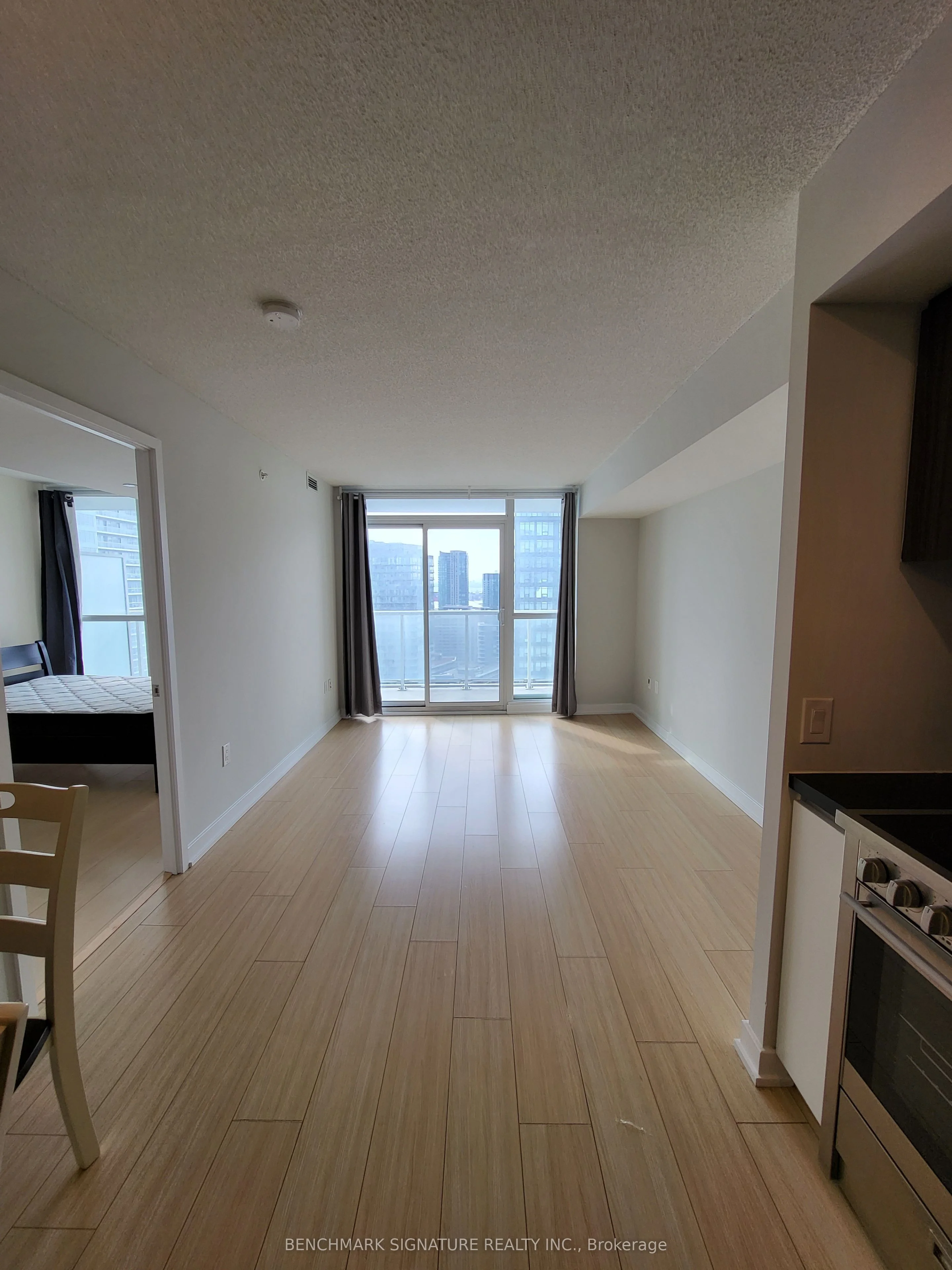 75 Queens Wharf Road 3112, Toronto C01, ON M5V 0J8