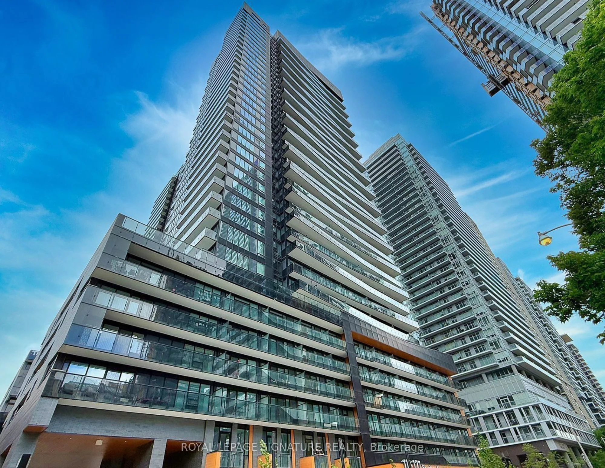 117 Broadway Avenue 2903, Toronto C10, ON M4P 1V5