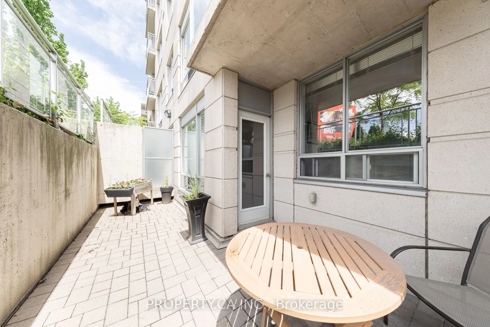 1801 Bayview Avenue 103, Toronto C11, ON M4G 4K2