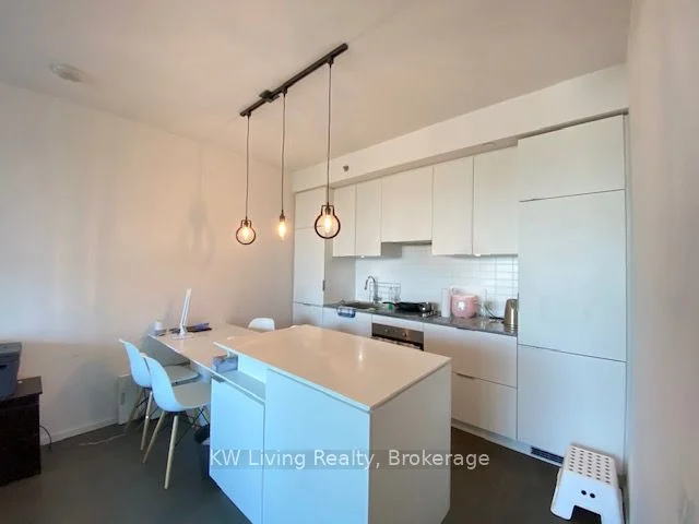 5 St Joseph Street 3806, Toronto C01, On M4y 0b6