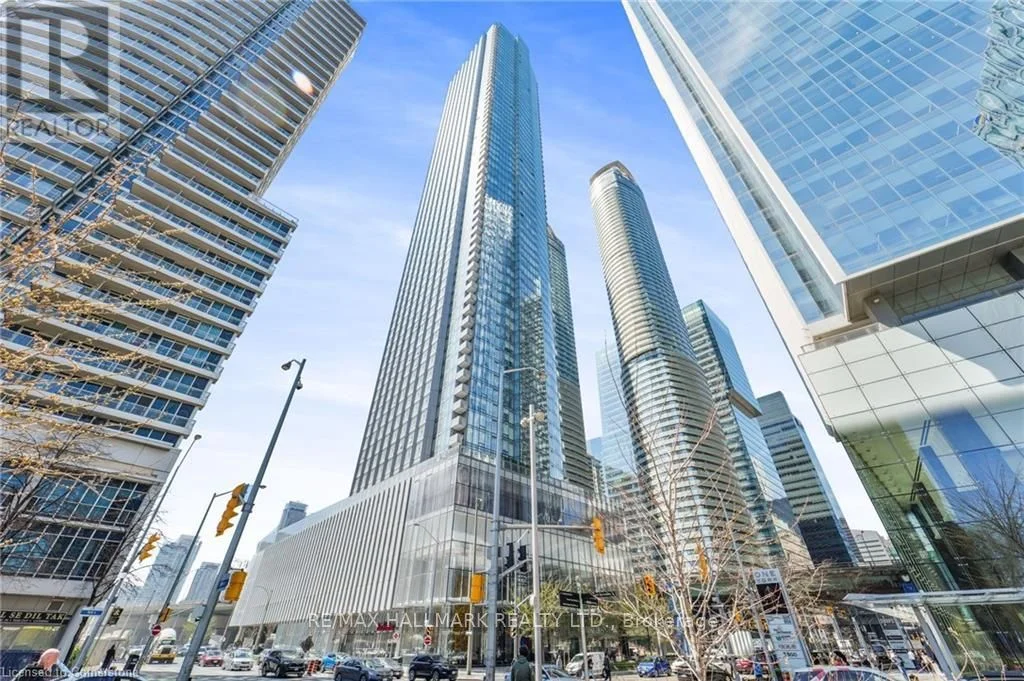 10 YORK Street 4107, Toronto C01, ON M5J 0E1