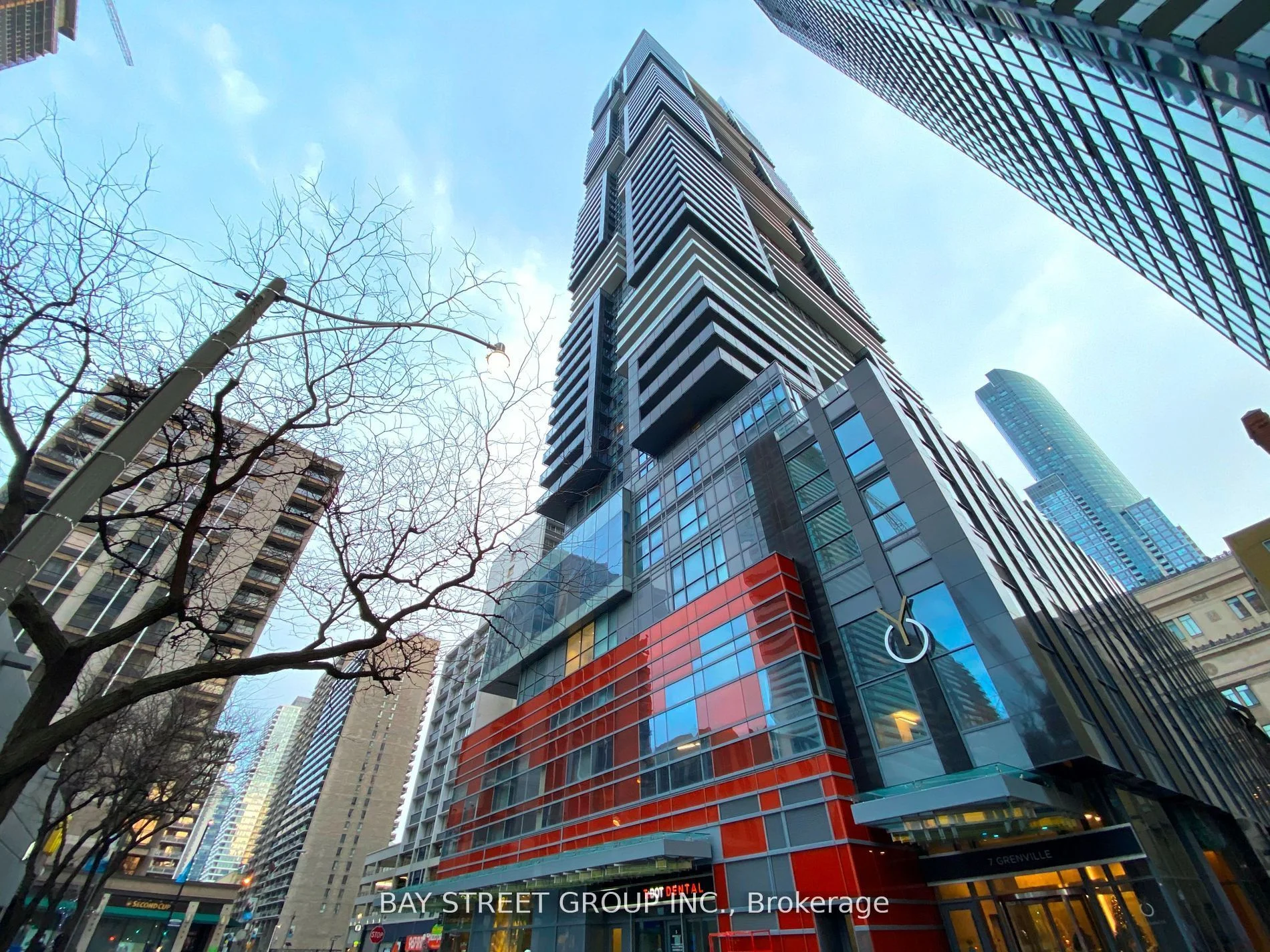 7 Grenville Street 3401, Toronto C01, ON M4Y 1W9