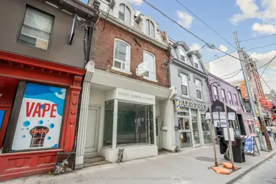 229 Queen Street W, Toronto, On M5v 1z4