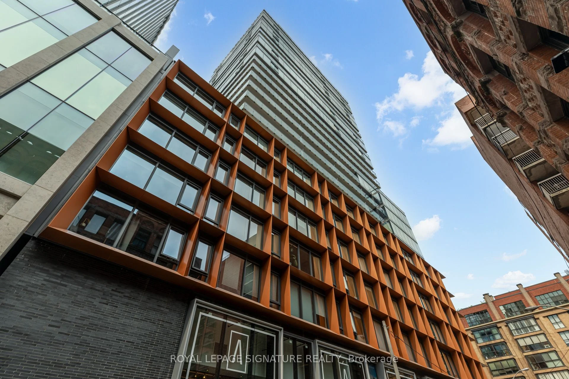 Condo Apartment in Toronto
