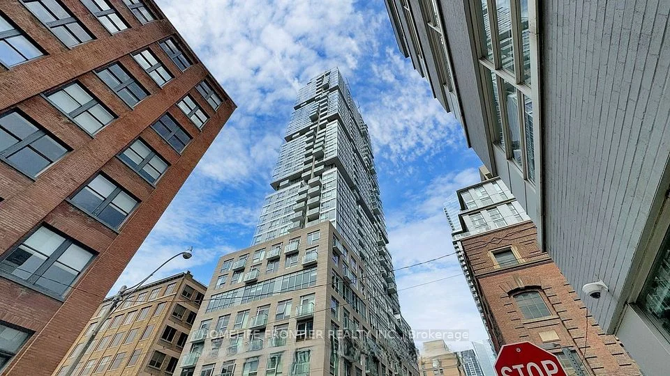 30 Nelson Street 2805, Toronto C01, ON M5V 0H5