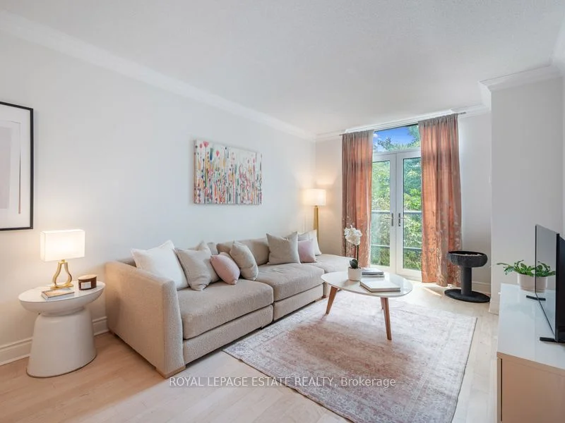 10 Delisle Avenue 212, Toronto C02, ON M4V 3C6