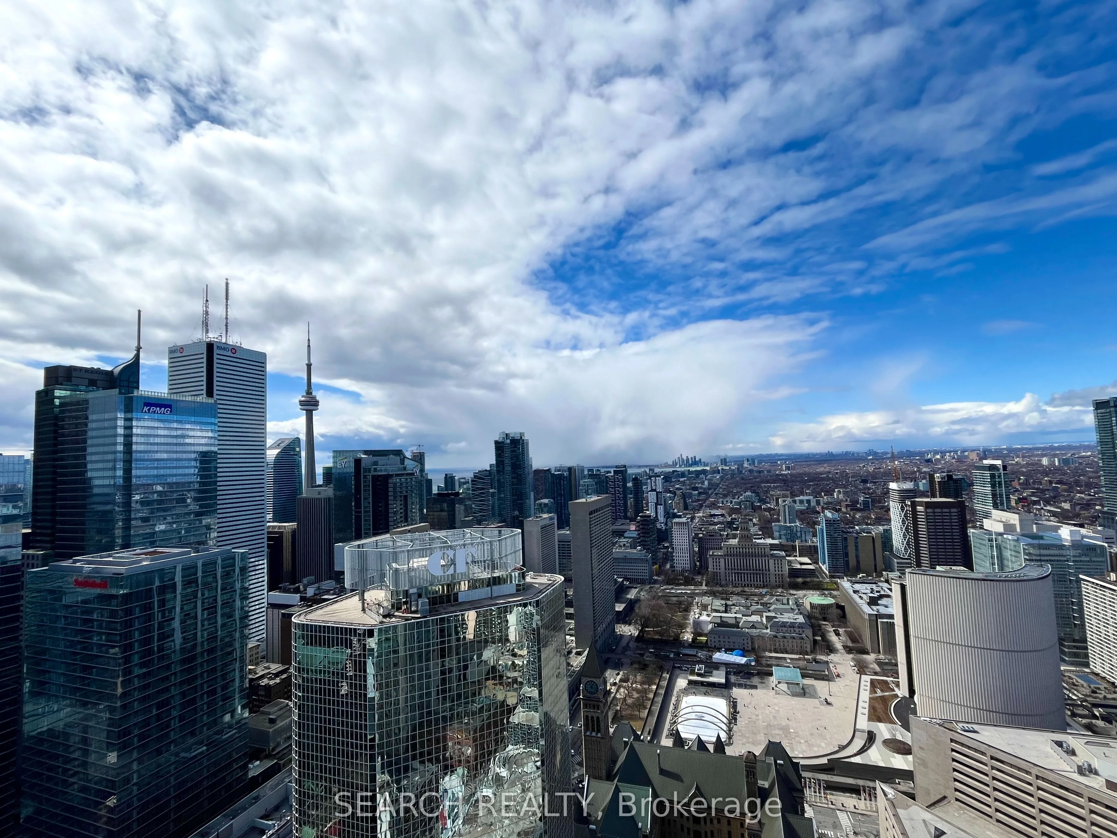 197 Yonge Street 5211, Toronto C08, On M5b 1m4