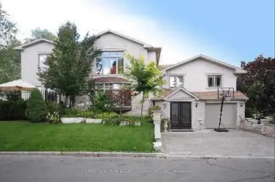 250 Betty Ann Drive, Toronto C07, ON M2R 1A7