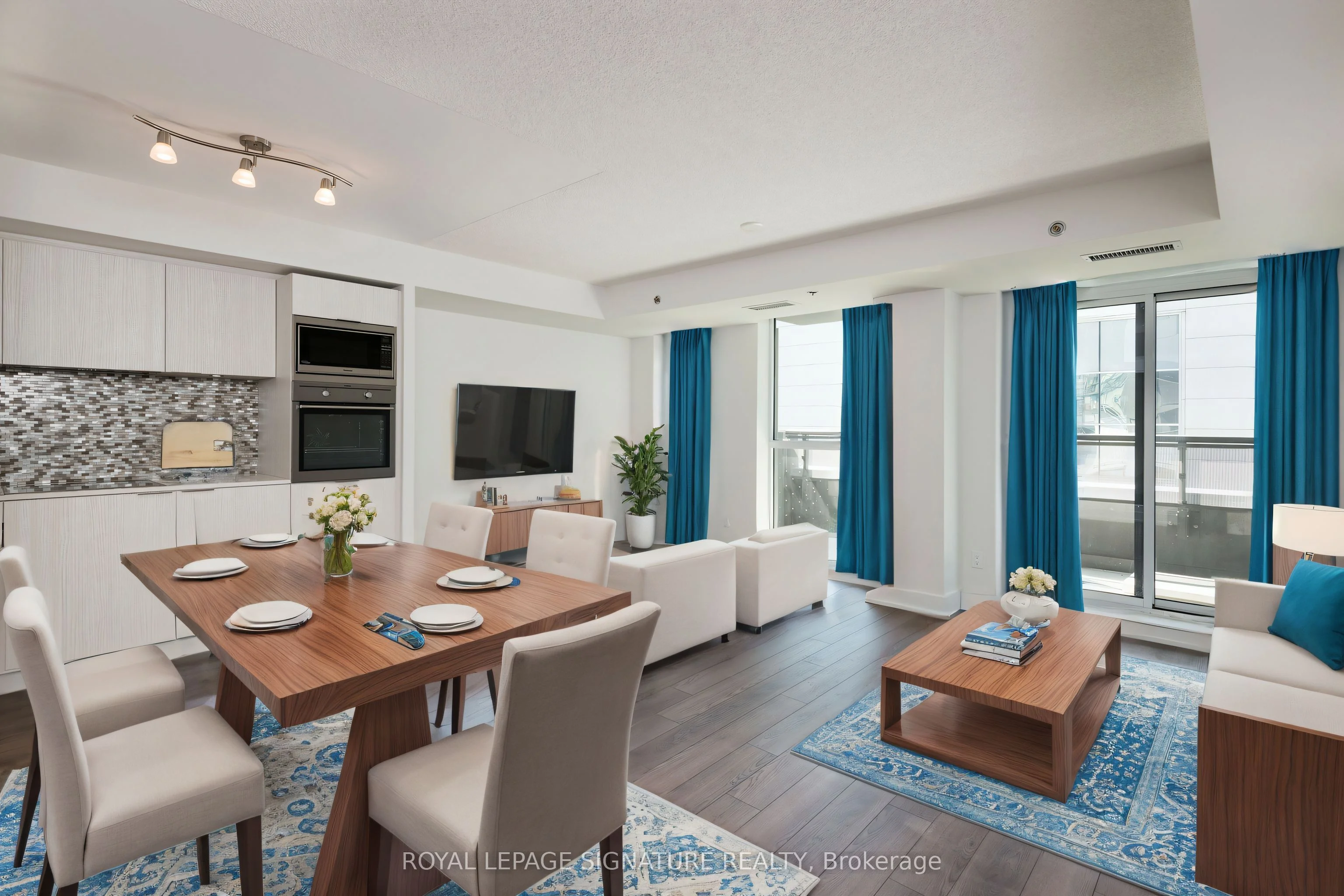 318 Richmond Street W 410, Toronto C01, ON M5V 1X2