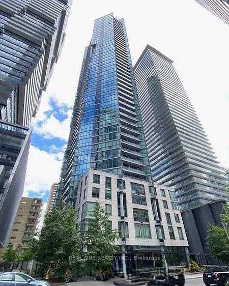 45 Charles Street E 3607, Toronto C08, ON M4Y 1S2
