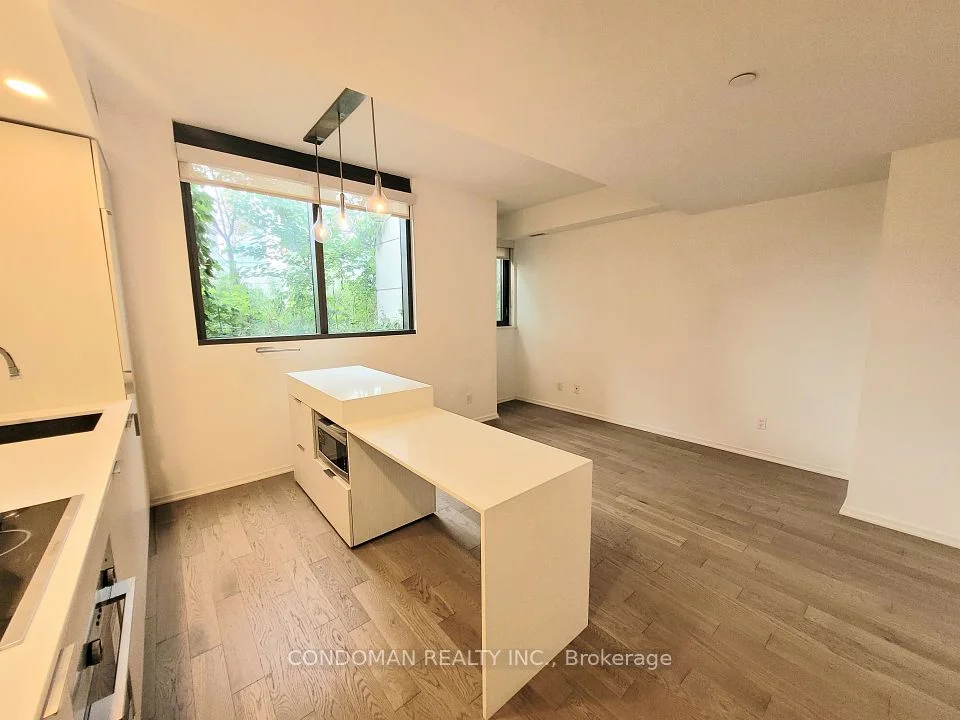 12 Bonnycastle Street 204, Toronto C08, ON M5A 3T7