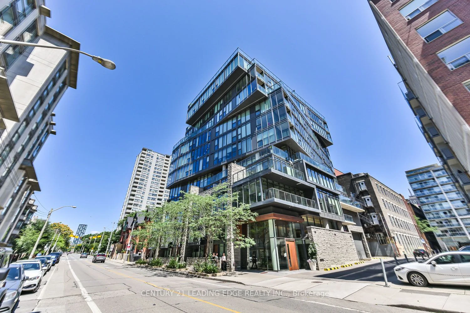15 Beverley Street 610, Toronto C01, On M5t 0b3
