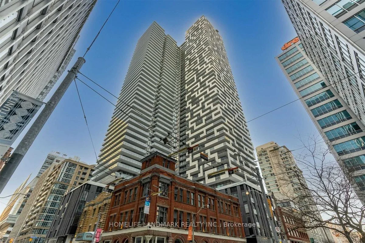 20 Lombard Street 3703, Toronto C08, ON M5C 0A6