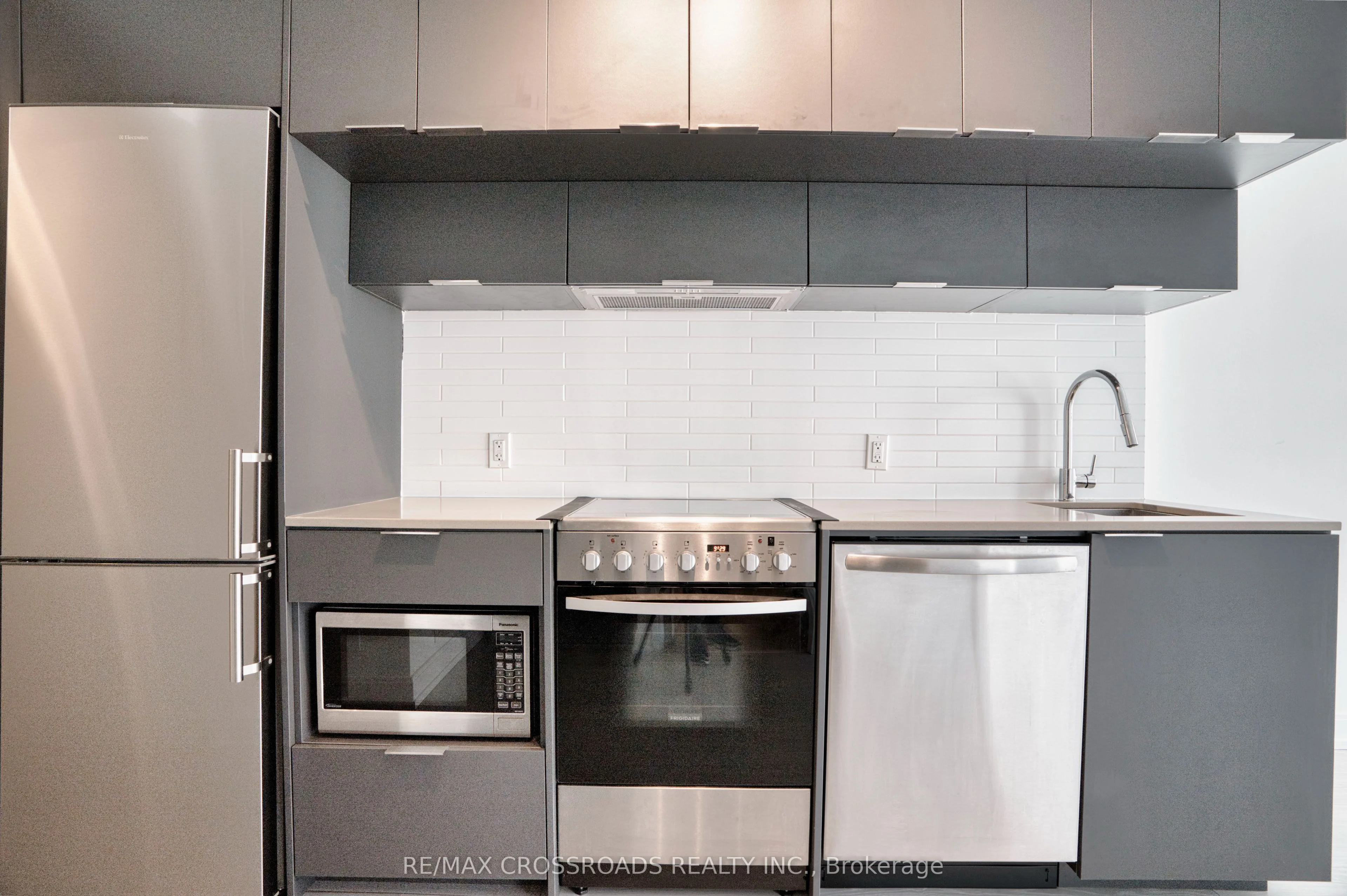 181 Dundas Street E 1815, Toronto C08, ON M5A 0N5