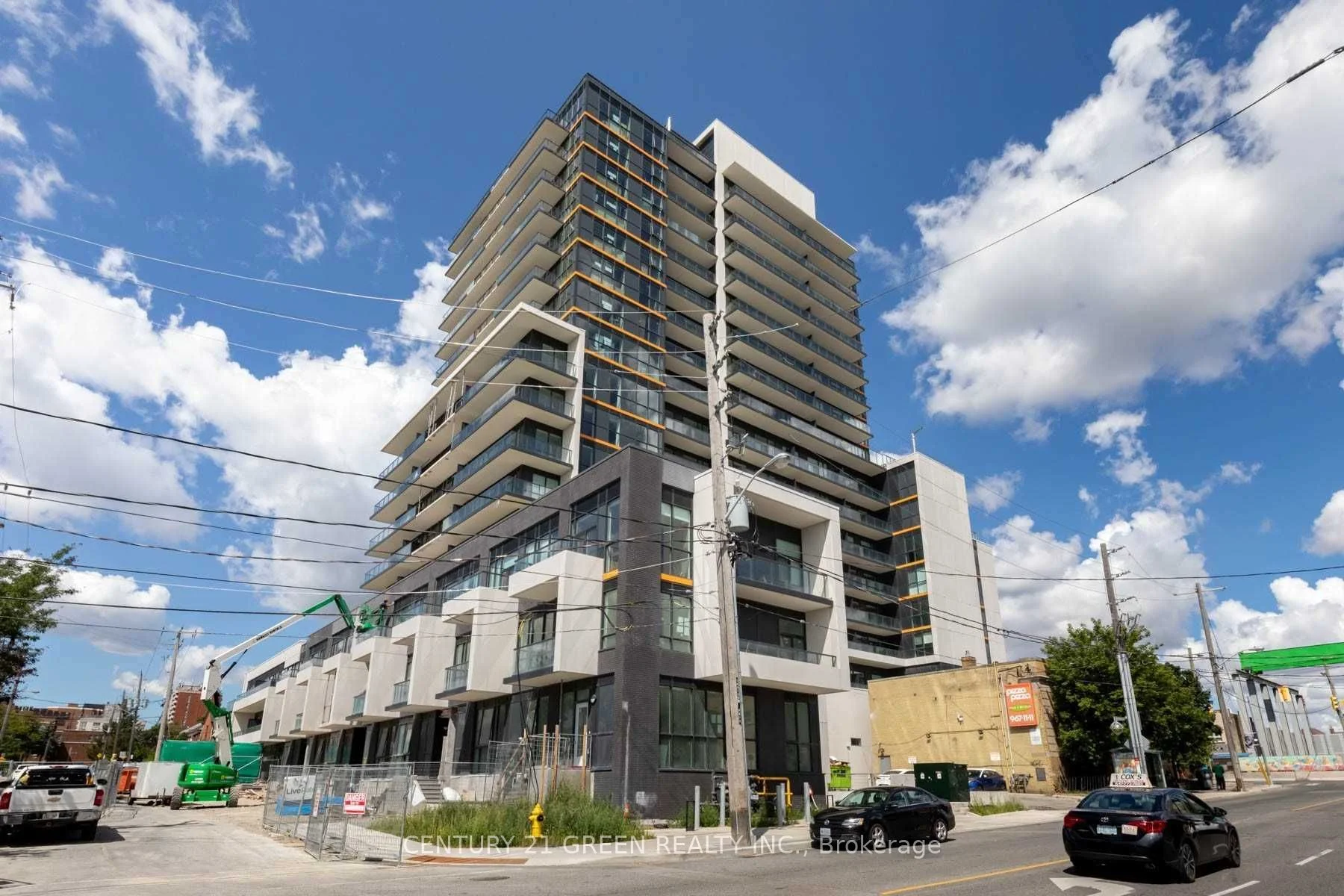 1603 Eglinton Avenue W 1404, Toronto C03, ON M6E 0A1