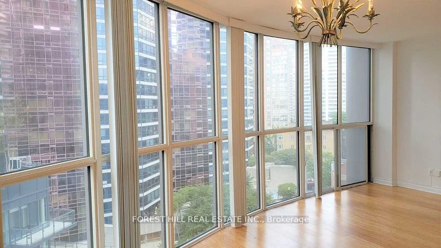 24 Wellesley Street W 1204, Toronto C01, ON M4Y 2X6