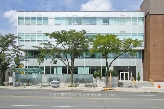 562 Eglinton Avenue E 307, Toronto C10, ON M4P 1P1