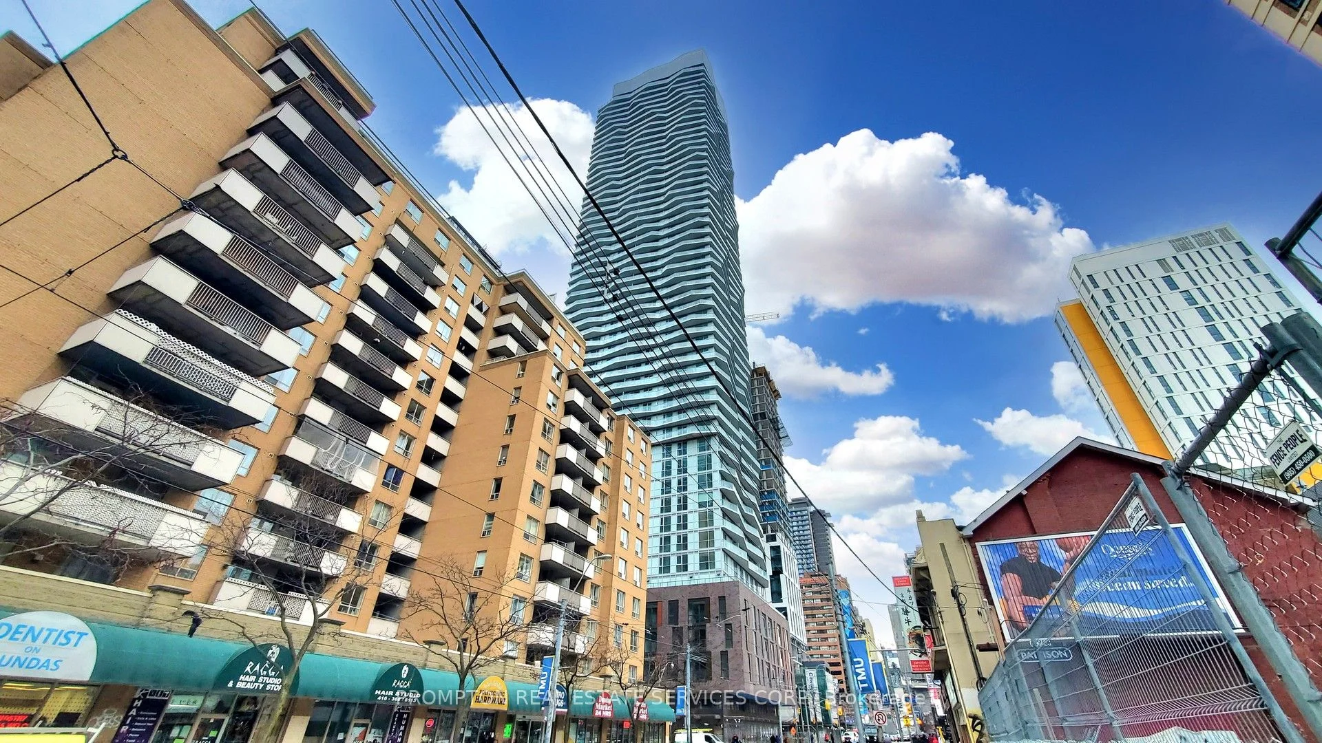 100 Dalhousie Street 318, Toronto C08, On M5b 0c7