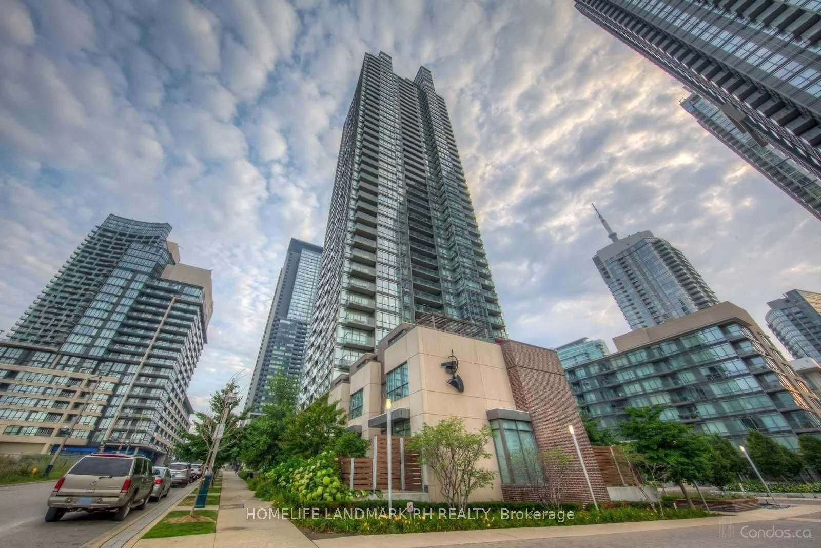 15 Fort York Boulevard 2305, Toronto C01, On M5v 3y4