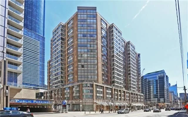 717 Bay Street 805, Toronto C01, ON M5G 2J9