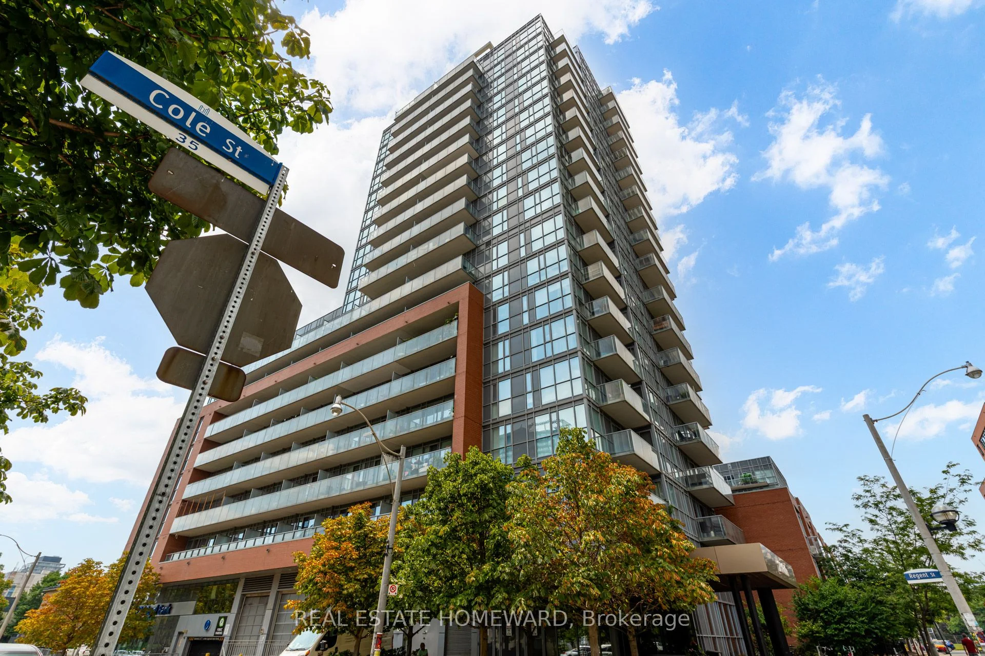 25 Cole Street 1602, Toronto C08, On M5a 4m3