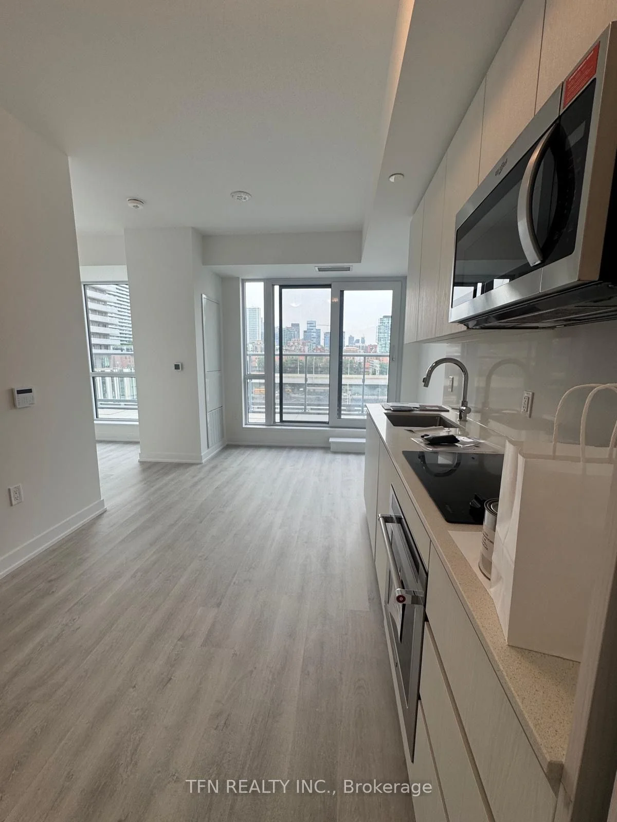 15 Richardson Street SE 611, Toronto C08, ON M5A 0Y5