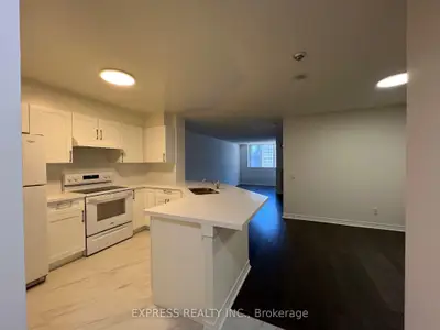 Condo Apartment in Toronto