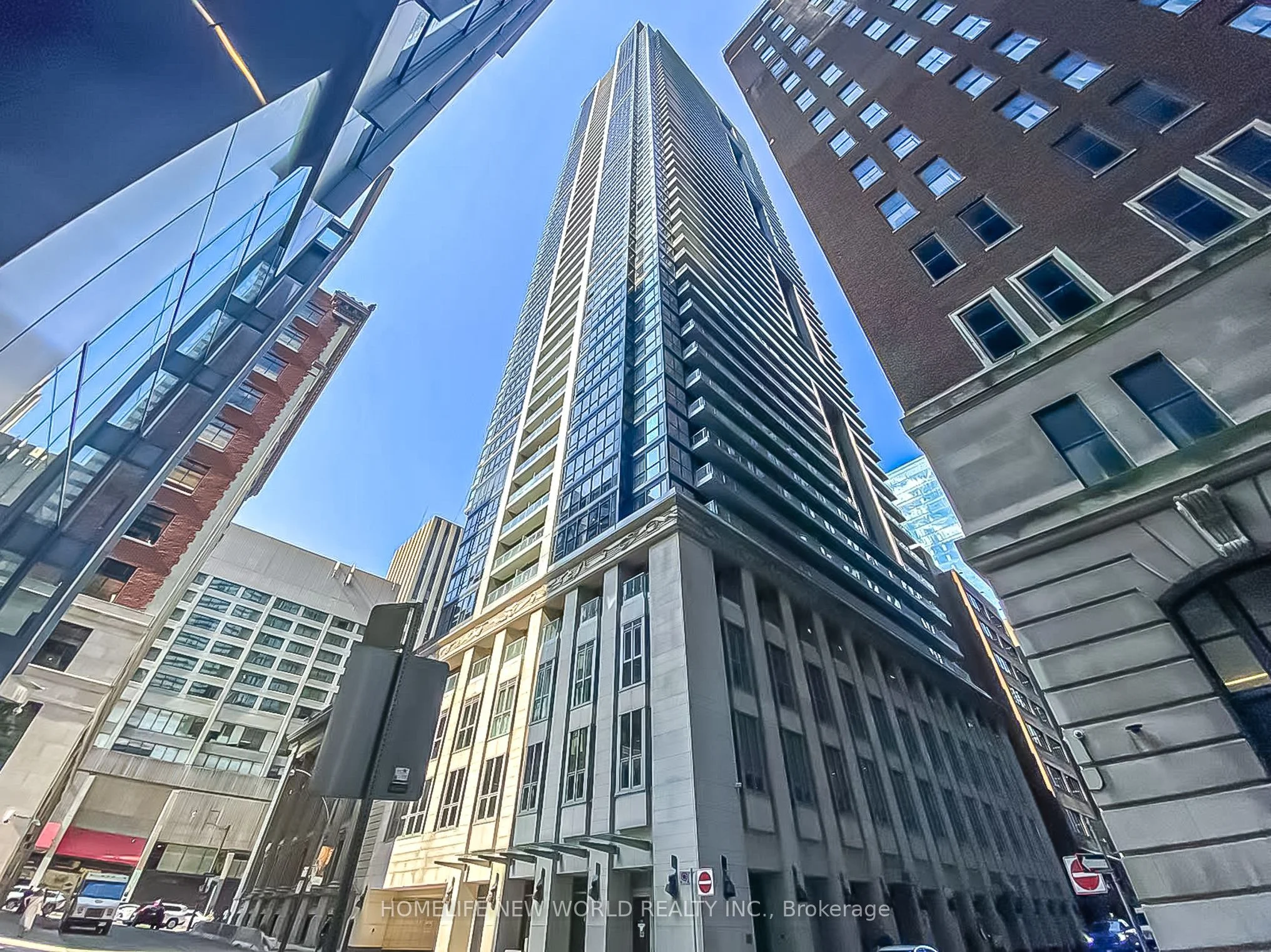 70 Temperance Street 4015, Toronto C01, ON M5H 0B1