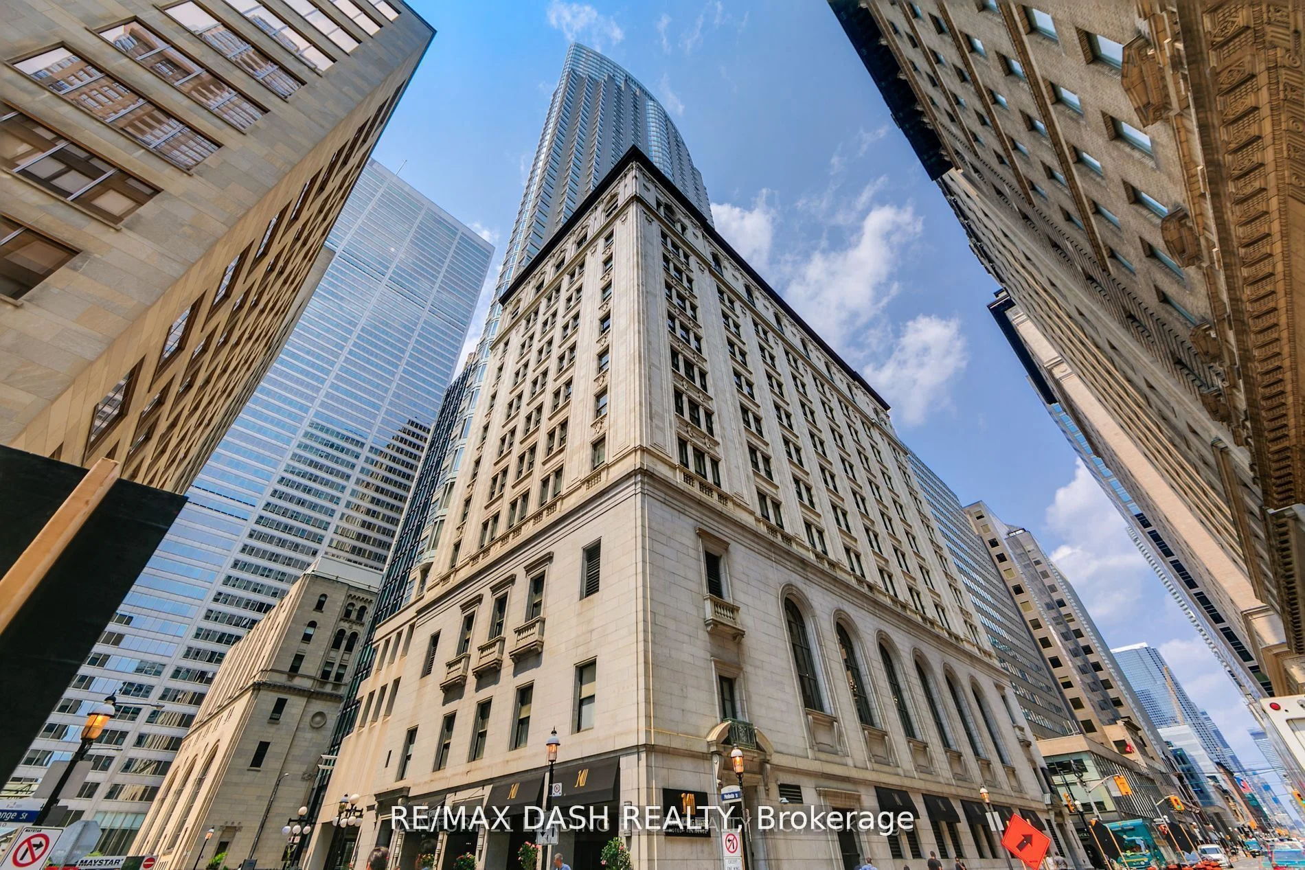 1 King Street W 2411, Toronto C01, ON M5H 1A1