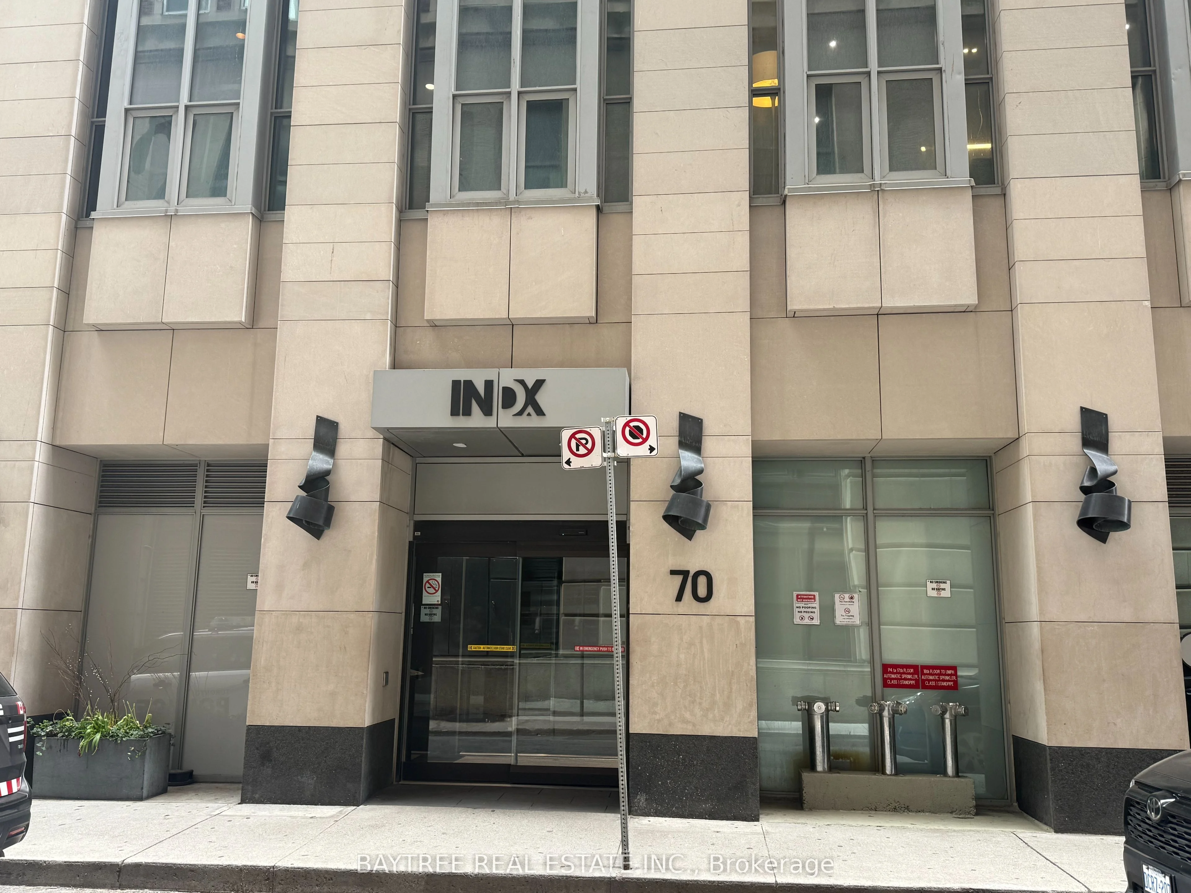 70 Temperance Street 2610, Toronto C01, On M5h 0b1
