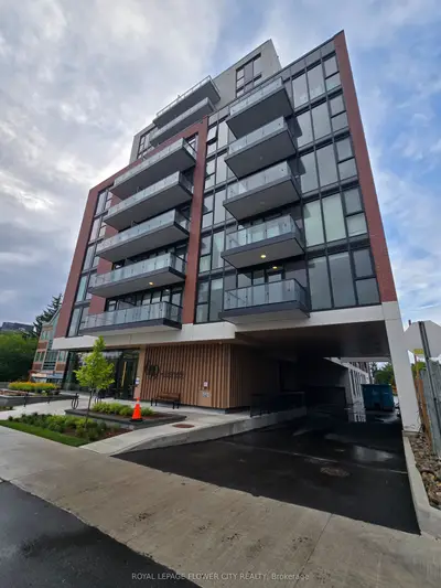 Condo Apartment in Toronto