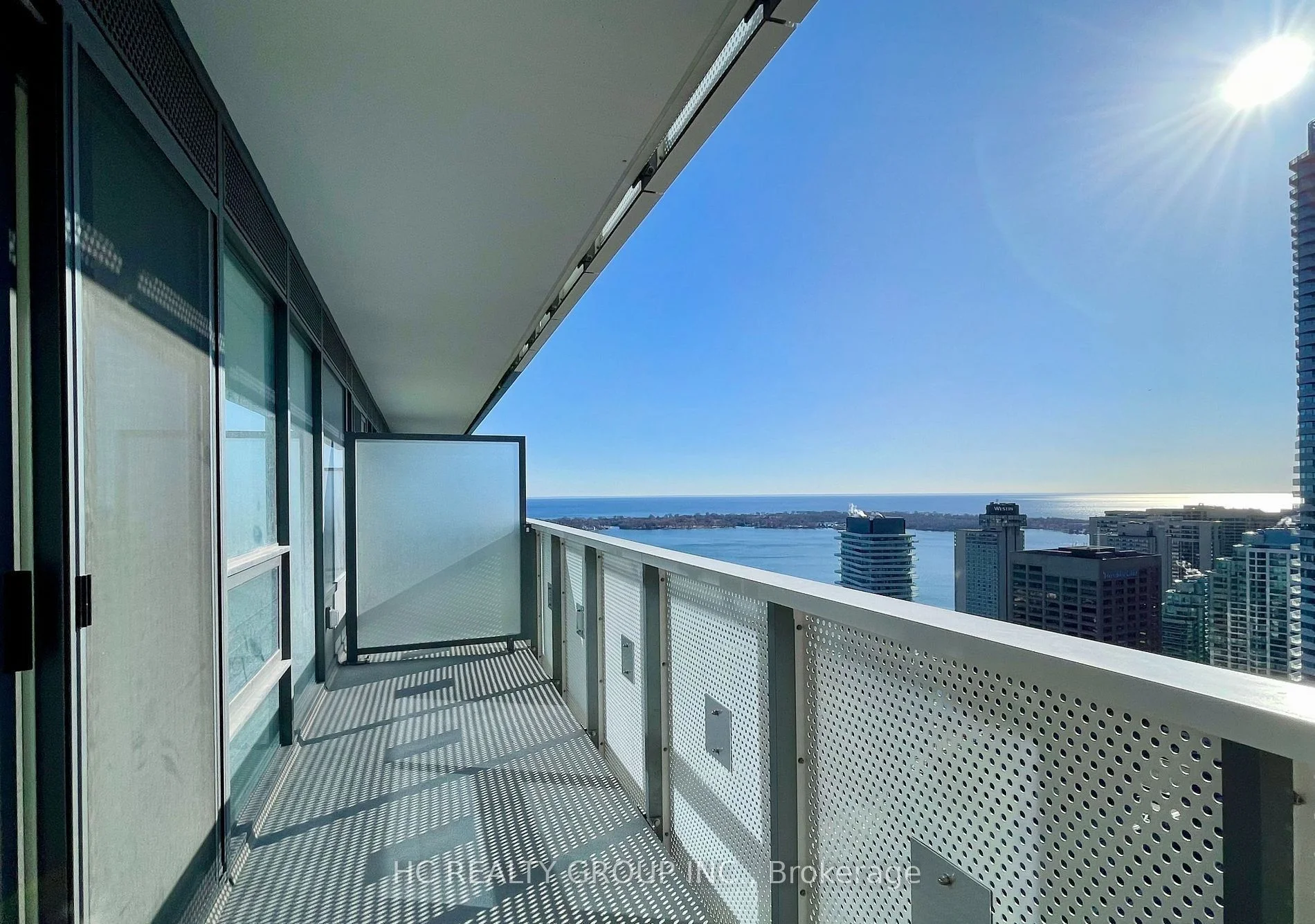 55 Cooper Street 4715, Toronto C08, On M5e 0g1