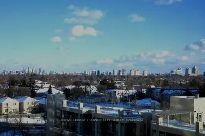 Condo Apartment in Toronto