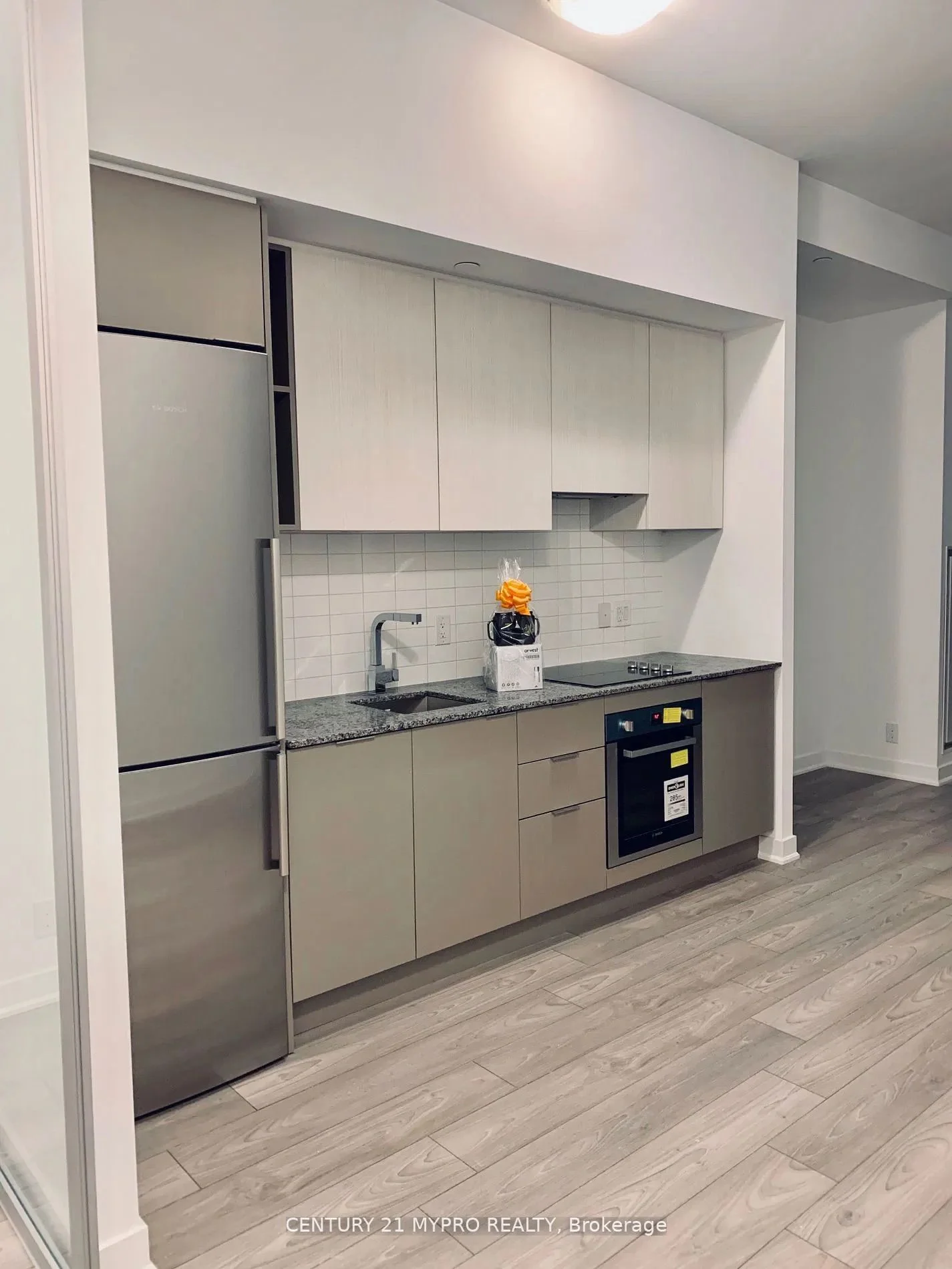 120 Parliament Street 601, Toronto C08, ON M5A 0N6