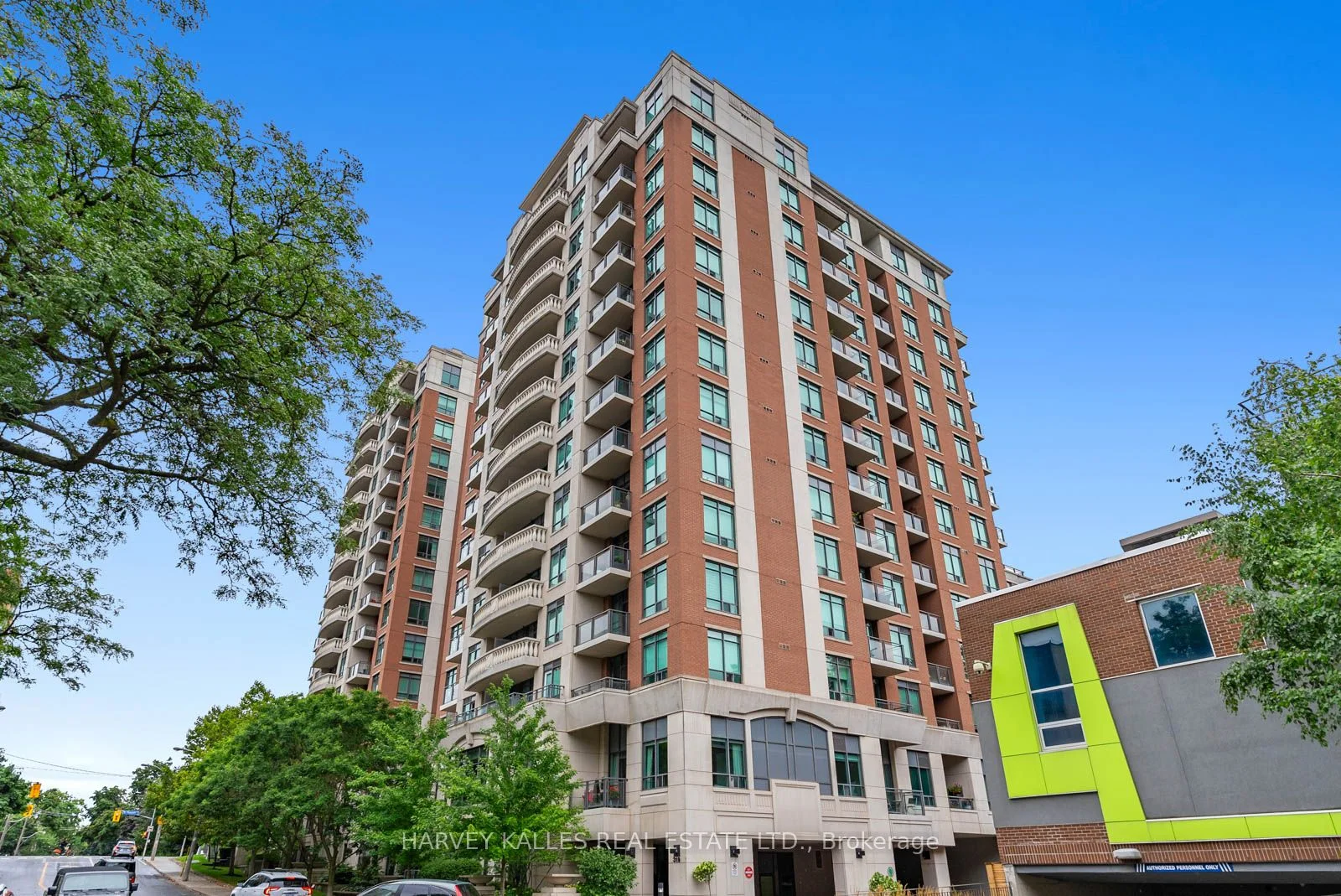 319 Merton Street 219, Toronto C10, ON M4S 1A5