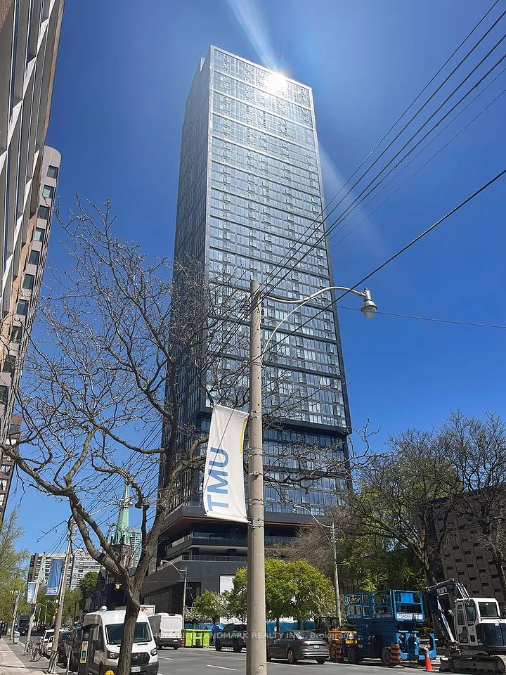 319 Jarvis Street 2506, Toronto C08, ON M5B 0C8