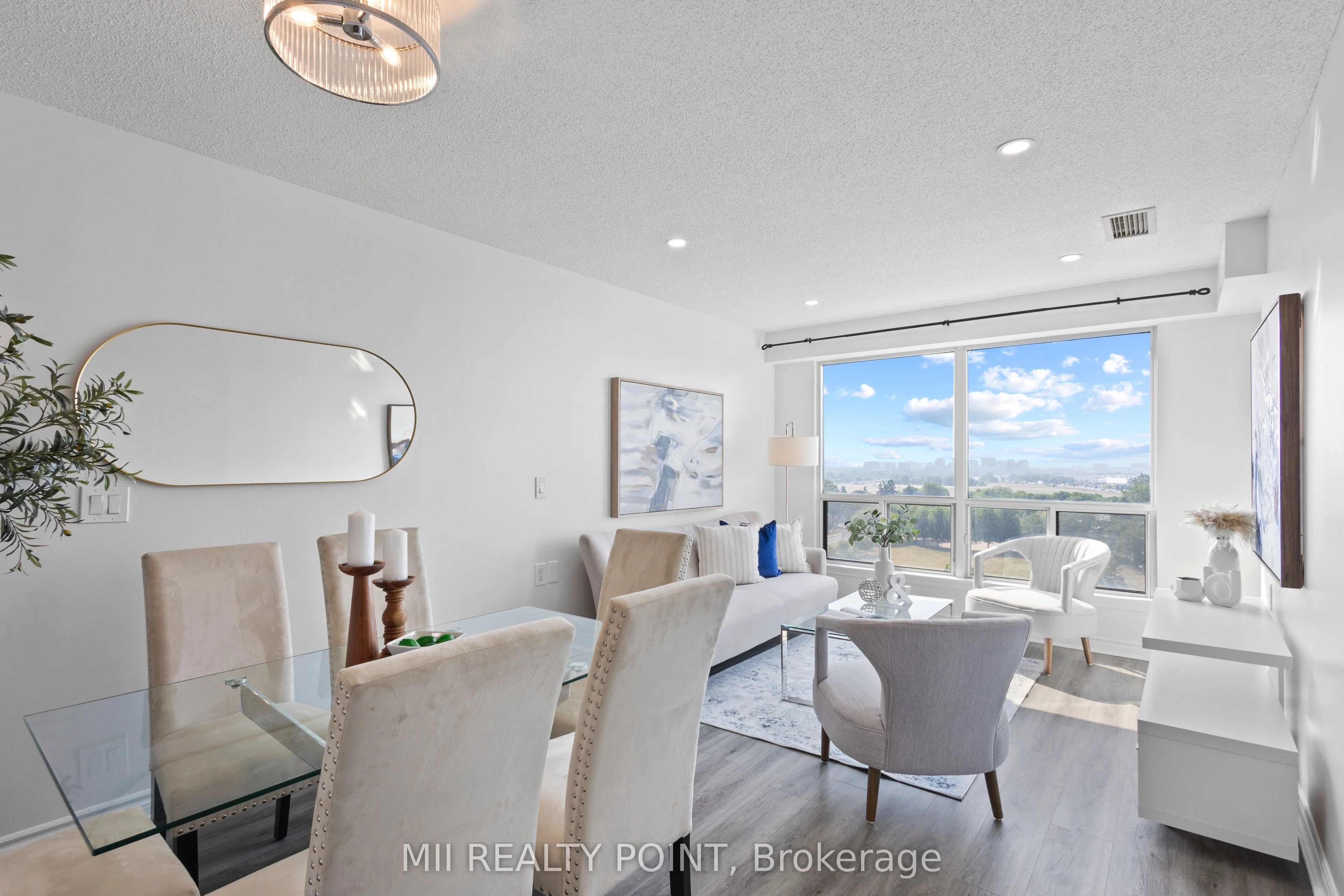 1030 Sheppard Avenue W 908, Toronto C06, ON M3H 6C1