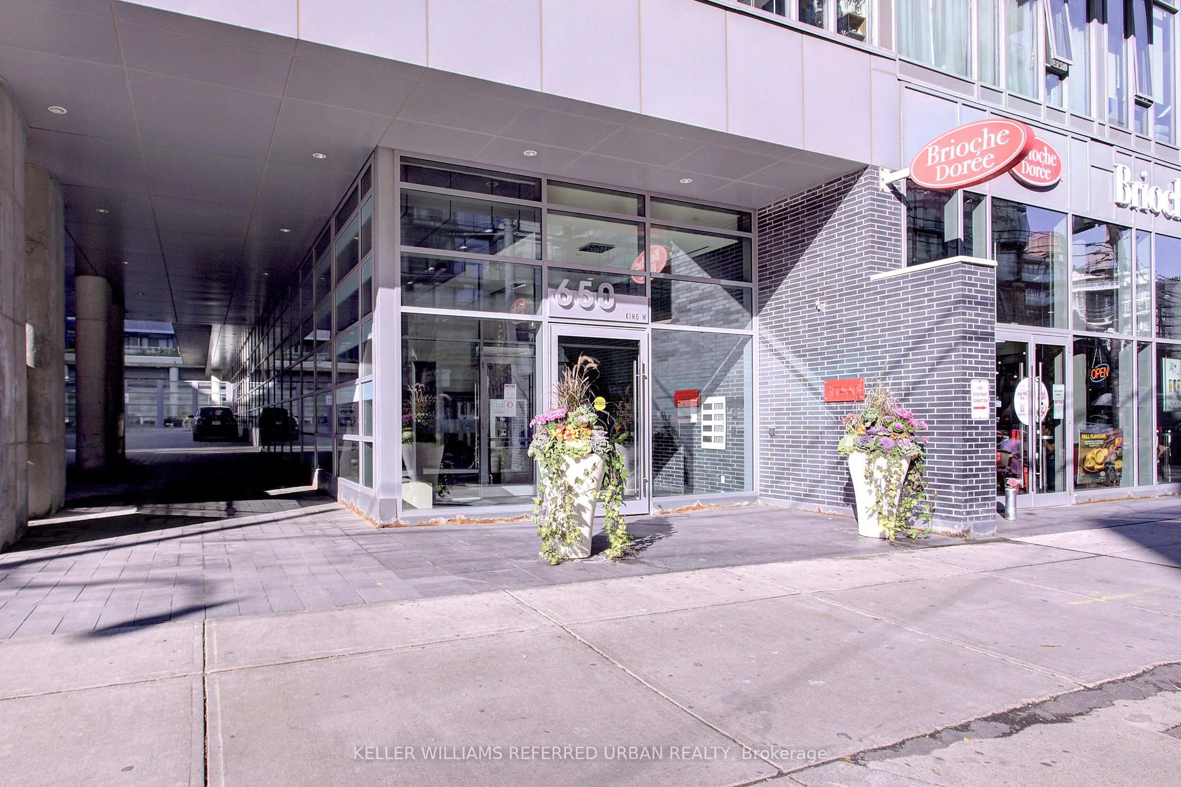 650 King Street W 201, Toronto C01, ON XXX XXX