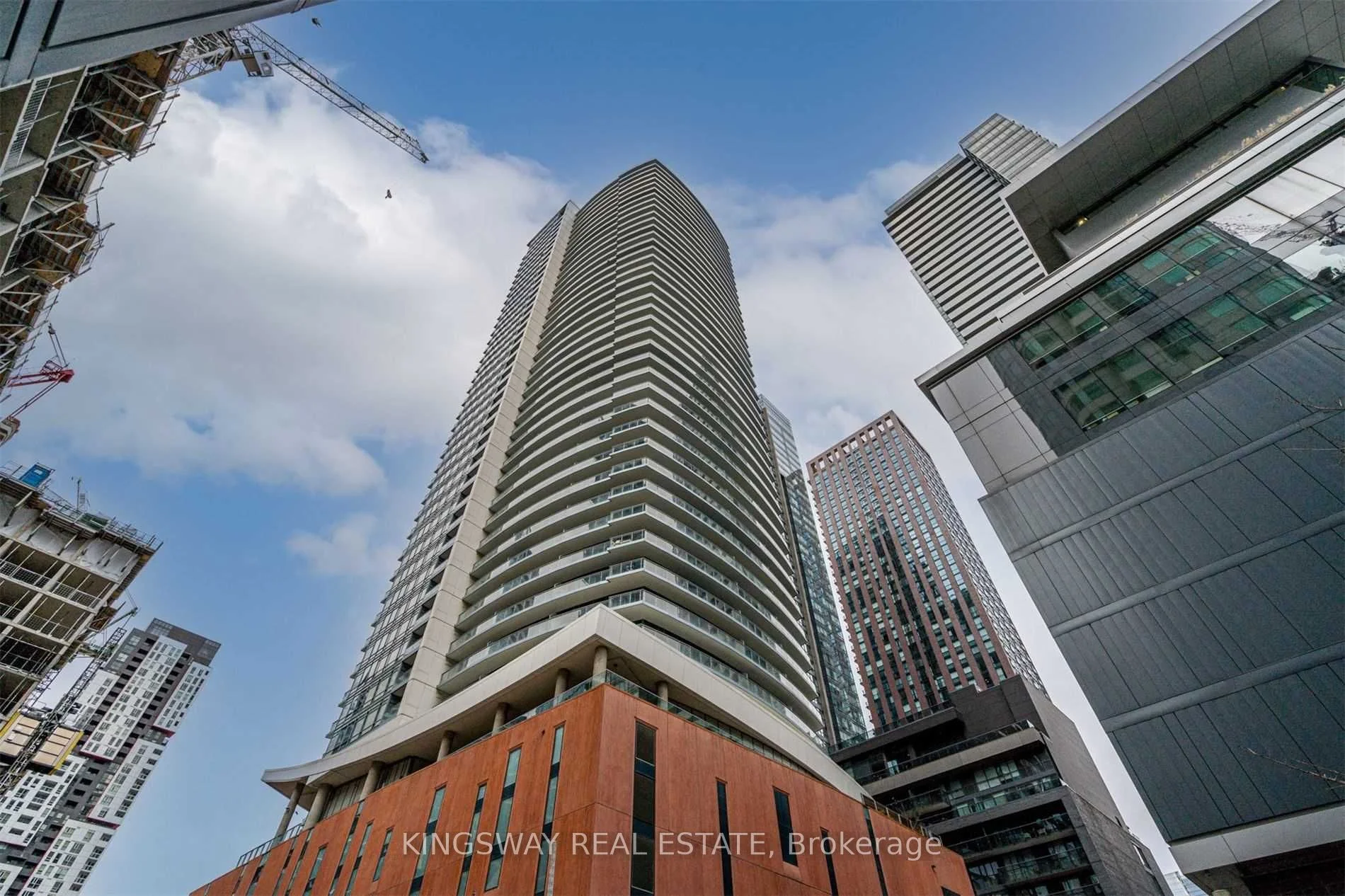 21 Widmer Street 2412, Toronto C01, ON M5V 0B8